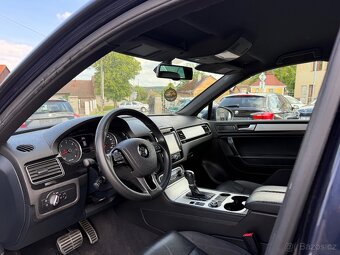 VW Touareg 3.0tdi 180kw 2013 (360/ZF8/NAVI/PRUŽINY/TAŽNE) - 11
