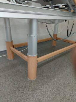 Elektrická polohovací postel Völker, SUPER STAV - 11