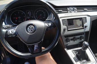 PRODÁM VW PASSAT COMBI 2.0TDI 190PS WEBASTO,NAVI,TOP - 11