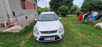 Ford Kuga - 11