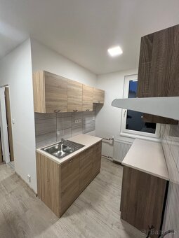 Prodám zrekonstruovaný Byt 1+k+k v Tanvaldě - 11