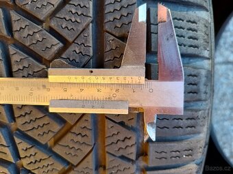 Continental Winter Contact 205/50 R17 - 11
