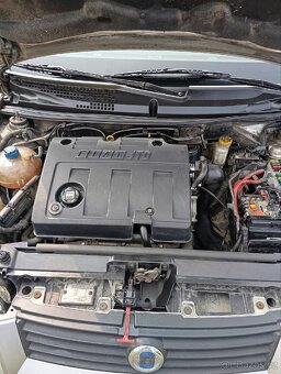 Fiat Stilo 1.9 JTD - 11