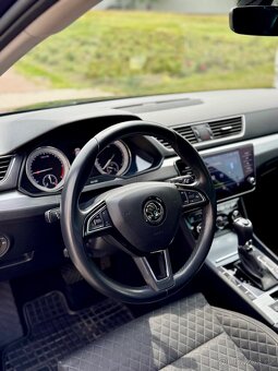 Škoda Superb 3 2.0TDI DSG Facelift - 11