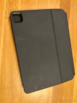 Apple iPad PRO 3 gen. 11” M1 256GB wifi+cell., příslušenství - 11