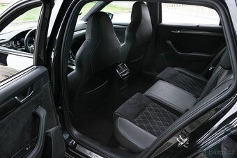 Škoda Superb Combi 2.0 TDISportline DSG - 11