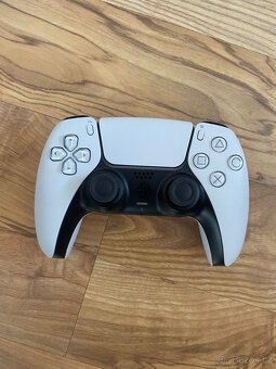 PS5 Digital Edition 825 GB SSD - 11