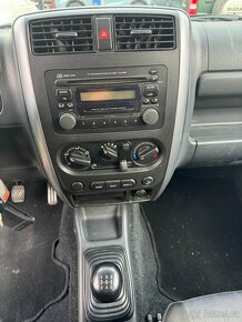 Prodám Suzuki Jimny 4x4 1,3 benz 63 KW rv 2010 - 11