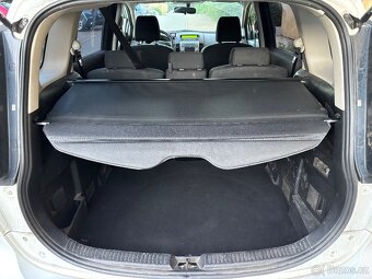 Mazda 5 1.8i - 11