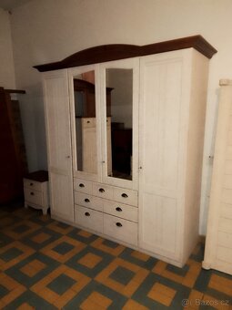 KOMPLETNÍ LOŽNICOVÁ SESTAVA JITONA VENETO - 11