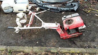 Motor Honda,komponenty ,válec - 11