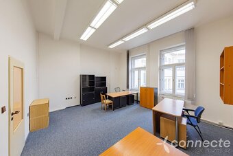 ČINŽOVNÍ DŮM: Náměstí Svatopluka Čecha 516/3, 702 00 Ostrava - 11