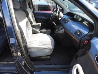 Lancia Phedra, 2,0 JTD - 11