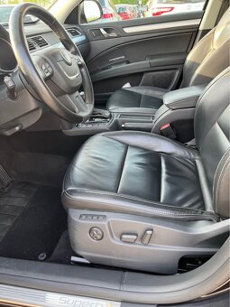 Škoda Superb combi 2.0 TDI 125 kw DSG.   MAXIMÁLNÍ VÝBAVA - 11