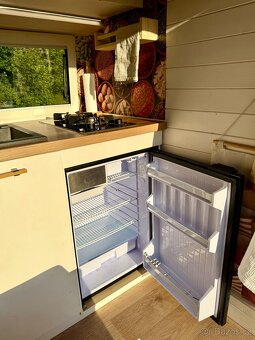 Obytná dodávka Ford Transit  r. v. 2018, odpočet DPH - 11