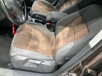 Volkswagen Touran III 2.0 Tdi 103 KW HIGHLINE BI-XENONY - 11