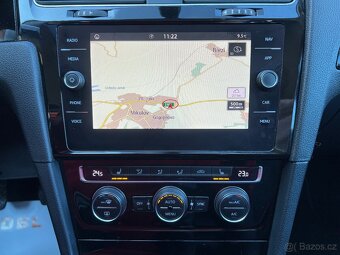 Volkswagen Golf, 2.0 TDi 110kW VÝBAVA - 11