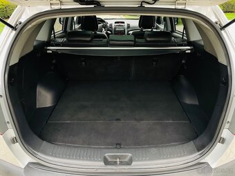 Kia Sorento 2.2D 4x4 MANUÁL VÝHŘEV 1.MAJITEL PANORAMA - 11