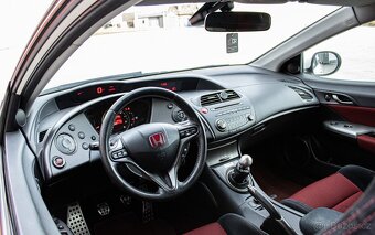 Honda Civic TypeR FN2 2.0 i-VTEC 148kW Championship White - 11