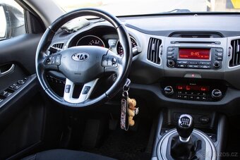 Kia Sportage 2.0 CRDI - 11