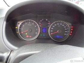 Hyundai i20 1,2i , 62,5kw, Rozprodám na náhradní díly - 11