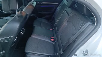 Renault Megane ENERGY TCe 130 EDC BOSE EDITION - 11