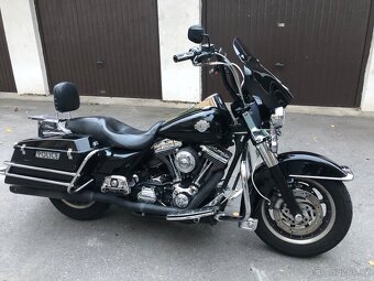 Harley Davidson Road King Police - 11