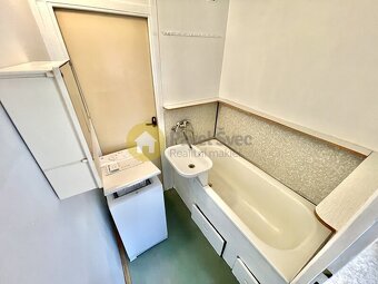 Pronájem bytu 2+1, 62 m2, lodžie, sklep, ul. Bezděkovská, St - 11