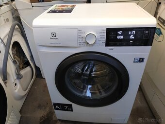 Prodám plně funkční dig.pračku  zn.ELECTROLUX--7kg-DOVEZU-- - 11