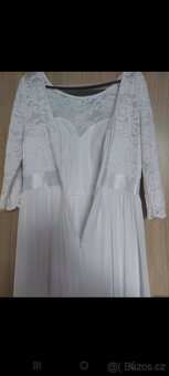 Svatební šaty a závoj - 11