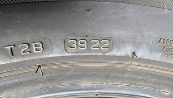 Zimní pneu 215/65/17 Bridgestone - 11