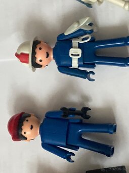 Staré figurky igráčka - 11