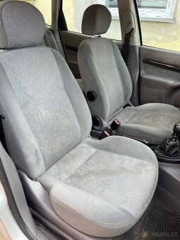 Ford Focus Ghia 1.8tdci 66kw - 11