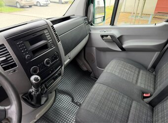 Mercedes Sprinter 519 CDI XL 4x4 TAŽNÉ 3.5T KLIMA KAMERA - 11