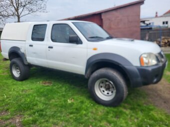 Nissan navara D22 double cap 2.5l - 11