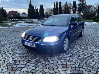 VW Passat 1.9 Tdi 4Motion - 11