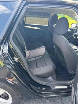 Audi a4 2.0tdi Automat 2011 Navi,Side line assist,handsfree - 11