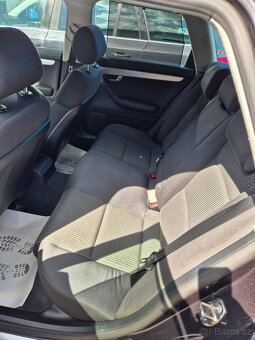 AUDI A4 - 11