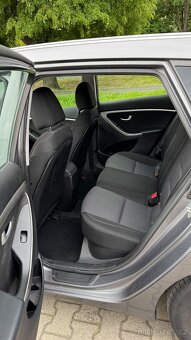 Hyundai i30 kombi 1.6i 88kW 2015 - 11
