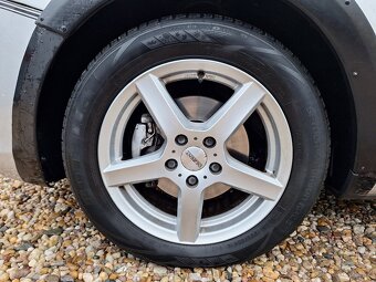 Ford Focus 1.6 TDCi 80KW Kombi, Ghia, Klima - 11