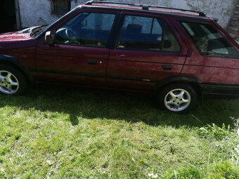 Škoda Forman Solitaire- Rezervace - 11