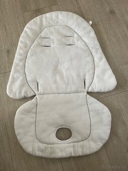 Jídelní židlička peg perego - 11