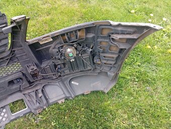 MERCEDES ML W164  PŘEDNÍ NÁRAZNÍK S MASKOU KOMPLETNÍ - 11