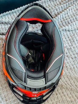 Přilba MT helmets braker sv - 11