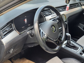 VOLKSWAGEN PASSAT B8 176kW • 4x4 • DPH•VIRTUAL COCPIT - 11