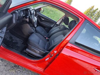 Hyundai IX 20 automat - 11