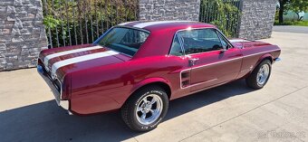 Ford Mustang 1967 V8 Manual - 11