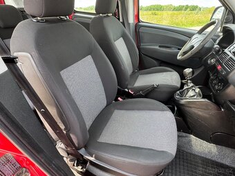 Fiat DOBLO PANORAMA 1.4i 70kw, KLIMATIZACE, NOVÁ STK, 5 MÍST - 11