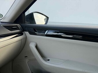 Škoda Superb 2.0 TDI 4x4 L&K DSG - 11