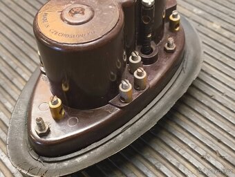 Spínací skříňka Jawa 250 pérák 11 350 18 Ogar 12 500 OHC - 11